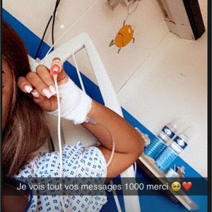 Wejdene hospitalisée : la photo qui affole les fans