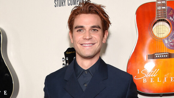 KJ Apa prêt à tout arrêter pour fonder une famille : "Je ne veux pas être seul le reste de ma vie"