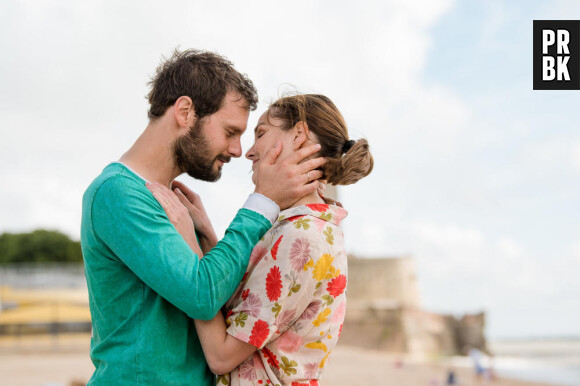 Hugo Becker et Camille Lou dans Je te promets