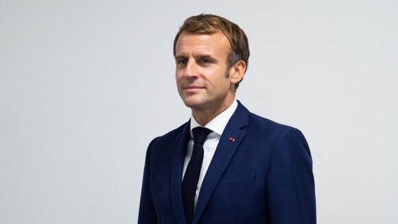Après la crise étudiante (dont voilà des témoignages pour PRBK en vidéo), Emmanuel Macron lance le contrat engagement jeune, une alloc jusqu'à 500 euros par mois pour les 16-25 ans