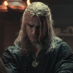The Witcher saison 2 : le salaire fou d'Henry Cavill va vous rendre jaloux
