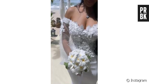 Milla Jasmine s&#039;est mariée à Lorenzo aux Seychelles : la candidate de télé-réalité a dévoilé des photos du mariage, de sa robe et de sa bague.