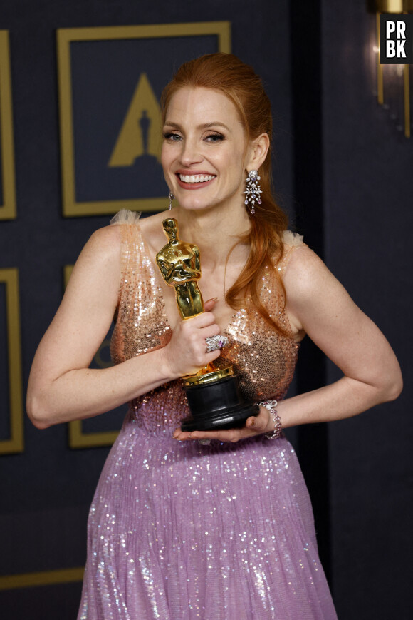 Jessica Chastain récompensée aux Oscars 2022