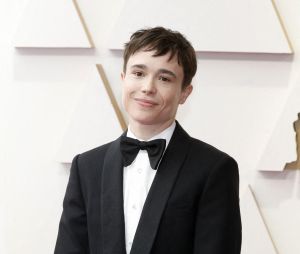 Elliot Page sur le tapis rouge des Oscars 2022