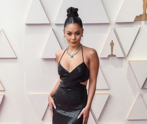 Vanessa Hudgens sur le tapis rouge des Oscars 2022