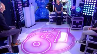 TPMP : grande première pour Eric Mendes, le chauffeur de salle aux commandes du 6 à 7 !