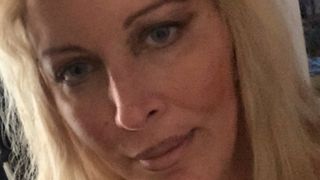 Loana dans Incroyables transformations : elle interdit de dévoiler son relooking, Nicolas Waldorf balance le résultat quand même