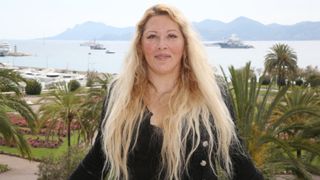 Loana (Incroyables transformations) : "Parfait ce relooking", les internautes valident le look qu'elle déteste