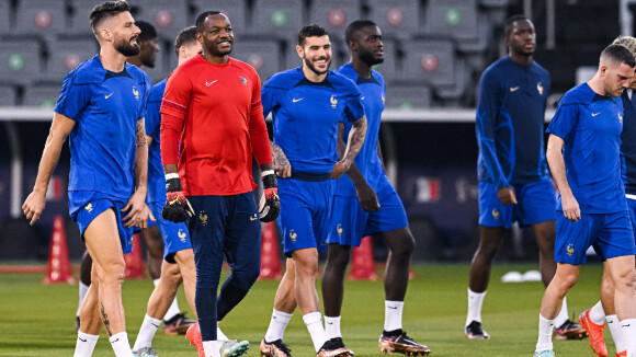 "Aujourd'hui, l'équipe de France s'arrête pour moi" : Après Hugo Lloris, un autre joueur cadre des Bleus prend sa retraite internationale