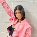 Un chewing-gum pour "changer le goût du vagin" ? Kourtney Kardashian a osé ! Une gynécologue lui tombe dessus
