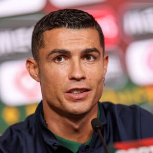 L'attaquant portugais Cristiano Ronaldo en conférence de presse lors de l'entraînement de l'équipe du Portugal pour la qualification à l'EURO 2024 à Lisbonne, Portugal, le 22 mars 2023. © Imago/Panoramic/Bestimage 