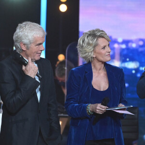 Claude Sérillon, Sophie Davant et Patrick Chêne - 36ème Edition du Téléthon à Paris. Le 2 décembre 2022 © Coadic Guirec / Bestimage