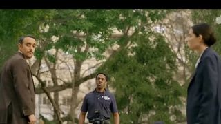 Gossip Girl vous manque toujours autant ? Les créateurs de la série culte reviennent avec une nouvelle série teen, et ça s'annonce sanglant