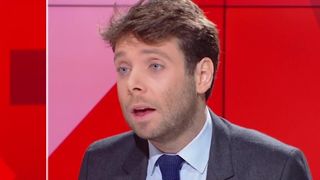 "Il était là pour se payer Marine Le Pen" : un invité RN de BFMTV s'attaque à Gérald Darmanin, Benjamin Duhamel le recadre