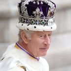 Malaise extrême en plein couronnement de Charles III : ce membre de la famille royale s'est endormi et tout le monde l'a grillé