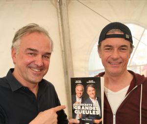 Olivier Truchot et Alain Marschall - Salon du livre de Cosne-sur-Loire le 26 Mai 2019. © Jlppa / Bestimage