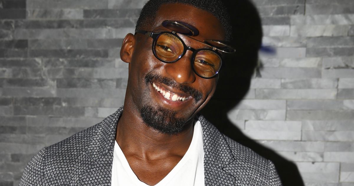 Cédric Doumbe, Champion du Monde de Kick Boxing à l