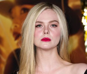 Elle Fanning à la première du film "Babylon" à l'academy Museum of Motion Pictures à Los Angeles, Californie, Etats-Unis, le 15 décembre 2022.