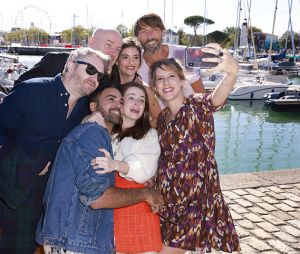 Thibaud Vaneck, Pierre Martot, Eleonore Sarrazin, , Laurent Kérusoré, Joakim Latzko, Marie Mallia, Léa François PLUS BELLE LA VIE Le festival de fiction TV de La Rochelle samedi 17 septembre 2022. © Christophe Aubert via Bestimage