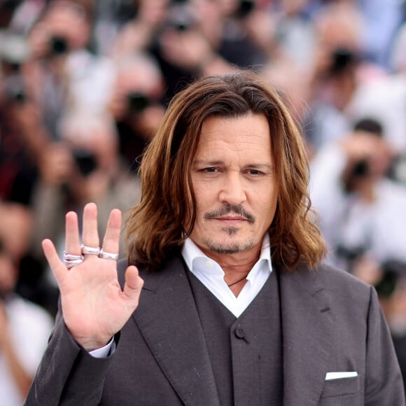 Johnny Depp au photocall de "Jeanne du Barry" lors du 76ème Festival International du Film de Cannes, le 17 mai 2023. © Dominique Jacovides/Cyril Moreau/Bestimage