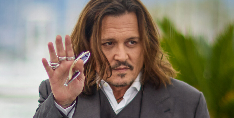 Johnny Depp au photocall de &quot;Jeanne du Barry&quot; lors du 76ème Festival International du Film de Cannes, le 17 mai 2023. © Dominique Jacovides/Cyril Moreau/Bestimage