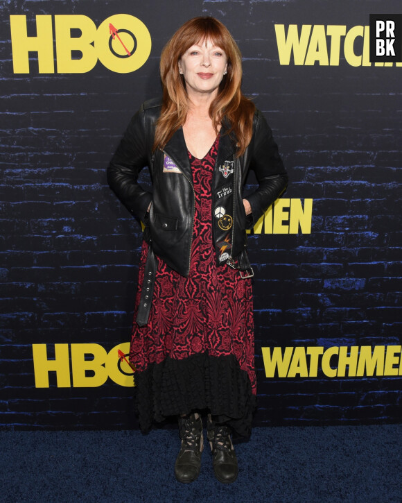 Frances Fisher - Les célébrités à la projection de la série "Watchmen" à Los Angeles, le 14 octobre 2019. 