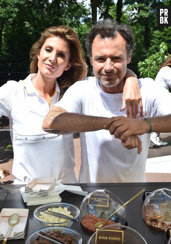 Exclusif - Caroline Ithurbide et Nicolas Deuil au bar Magnum lors des Internationaux de France de Tennis de Roland Garros à Paris, le 7 juin 2018. © Veeren/Bestimage 