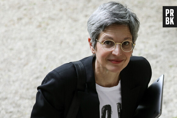 Info - Sandrine Rousseau visée par une plainte relative à son élection à l’Assemblée nationale - Sandrine Rousseau, députée EELV, dans les jardins de l'assemblée nationale à Paris, le 2 mai 2023. © Stéphane Lemouton / Bestimage