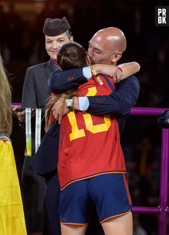 August 20, 2023, Sydney, New South Wales, Australia: Sydney,Australia:20 August,2023. FIFA Womens Football World Cup 2023 Final. Spain beat England to become World Champions..Maria PEREZ is hugged and kissed by Spanish FA President Luis Rubiales. He has now been suspended over his kissing of Jenny Hermoso..Photo by Jayne Russell (Credit Image: © Jayne Russell/ZUMA Press Wire) 