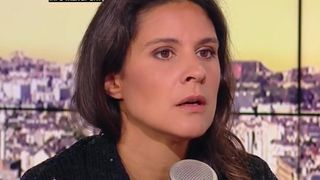 "On s'en fout !" : vif accrochage entre Apolline de Malherbe et Louis Boyard sur l'abaya, le débat explose sur RMC