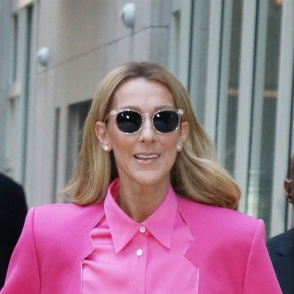 Celine Dion a choisi de s'habiller en rose pour la Journée Internationale pour les Droits des Femmes à New York le 7 mars 2020. 