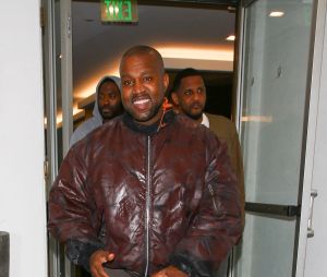Le rappeur Ye (Kanye West) a dîné au restaurant E Baldi à Los Angeles, après être allé voir jouer son fils Saint dans un match de basket à la Mamba Academy. Le 16 juin 2023