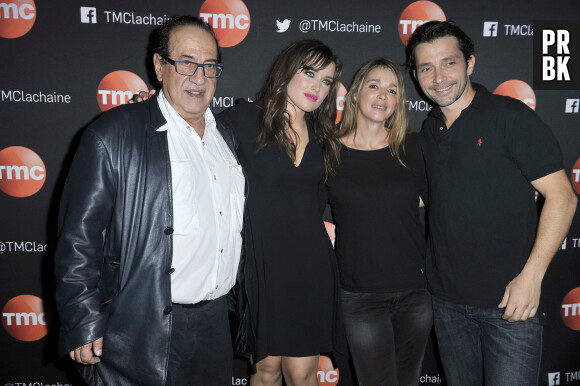 Jean-Luc Azoulay, Elsa Esnoult, Hélène Rollès et Sébastien Roch - People lors du showcase de Elsa Esnoult au Divan Du Monde à Paris, le 4 novembre 2014.