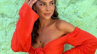 Léna Guillou tombe le haut sur Instagram : critiquée, elle provoque les haters avec d'autres photos sexy