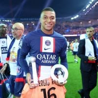 Kylian Mbappé roi des soirées à Paris ? Daniel Riolo balance sur la star du PSG : "La réputation qu'il est en train de se faire..."