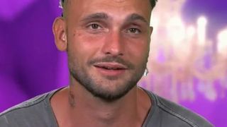 Bastos (Les Cinquante saison 2) accuse Guillaume Genton de l'avoir violemment menacé, "La police me supplie de porter plainte"