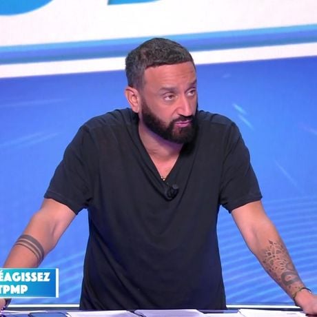 "Il m'a insulté, s'est énervé..." : Cyril Hanouna attaque en justice un ex-chroniqueur de TPMP après de graves accusations