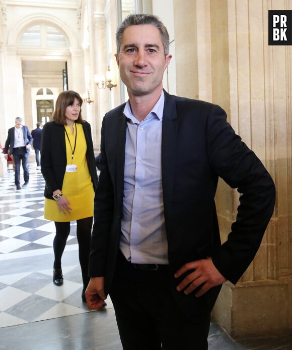 François Ruffin - Les députés à la sortie de l'hémicycle, dans la salle des 4 colonnes à l'Assemblée Nationale à Paris, suite à l'utilisation de l'article 49.3 de la Constitution pour le vote de la réforme des retraites. Le 16 mars 2023 © Jonathan Rebboah / Panoramic / Bestimage