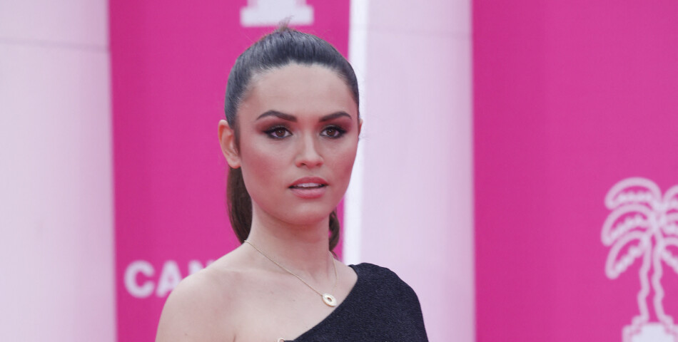 Diane Leyre (Miss France 2022) - Soirée d'ouverture de CanneSeries