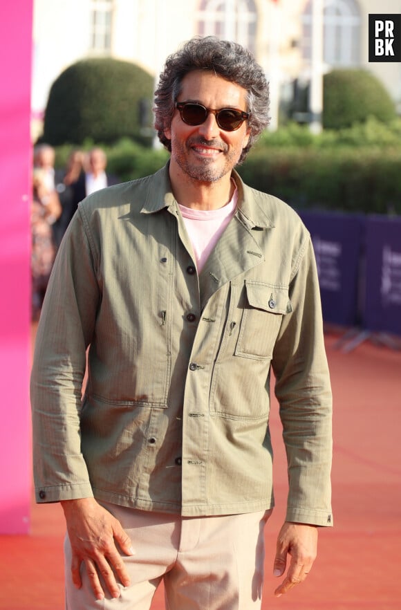 Vincent Elbaz - Arrivées à la cérémonie de clôture et la projection du film Joika lors de la 49ème édition du festival du film américain de Deauville le 9 septembre 2023. © Denis Guignebourg / Bestimage  Arrivals at the closing ceremony and screening of the film Joika at the 49th Deauville American Film Festival on september 9th 2023 