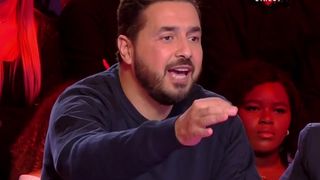 "Tu as un problème avec..." : Moundir charge une chroniqueuse de TPMP, Cyril Hanouna n'intervient pas