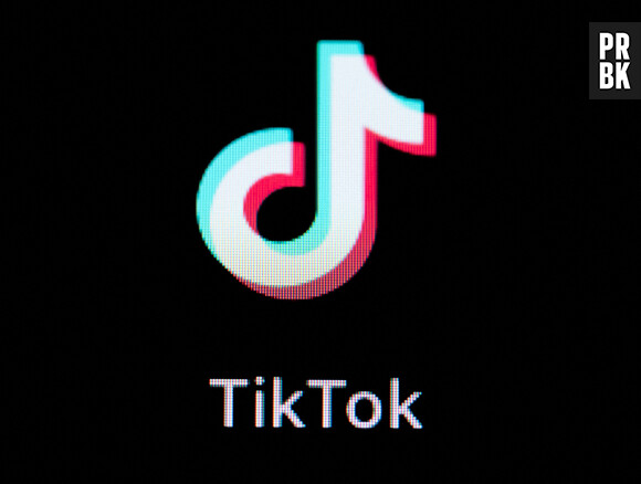 09 December 2021, Baden-Wuerttemberg, Rottweil: The application app TikTok can be seen on the display of an iPhone SE. Photo by Silas Stein/DPA/ABACAPRESS.COM