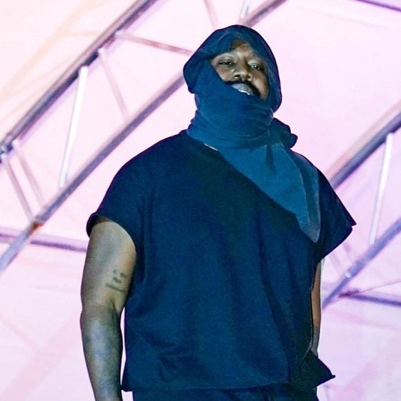 Exclusif - Kanye West fête en famille le lancement de l'album Vultures au Wynwood Marketplace à Miami, le 11 décembre 2023.
