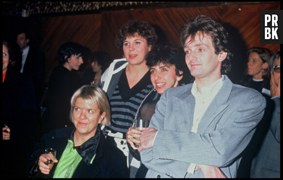 Archives - Mimie Mathy, Michele Bernier, Isabelle De Botton et Pierre Palmade le soir de la générale du spectacle de Pierre Palmade à Paris en 1992