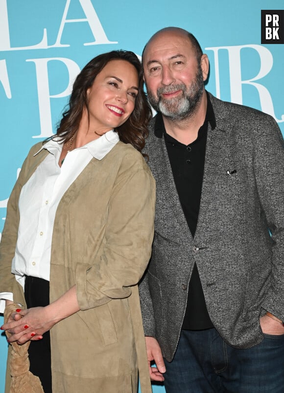 Kad Merad et sa femme Julia Vignali - Avant-première du film "La Vie pour de vrai" au cinéma Pathé Wepler à Paris le 18 avril 2023. © Coadic Guirec/Bestimage