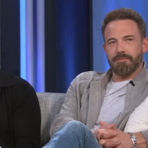 Ben Affleck et Matt Damon sur le plateau de l'émission "The Kelly Clarkson Show" à Los Angeles.