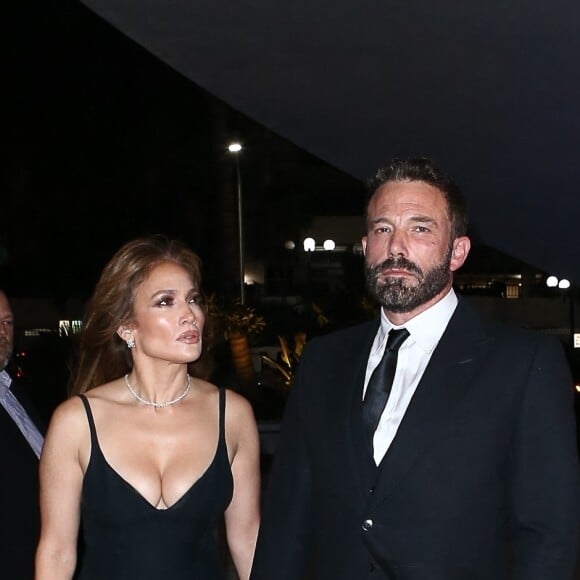 Exclusif - Ben Affleck and Jennifer Affleck (Lopez) - Les célébrités arrivent à l'hommage funèbre de JR Ridinger à Miami, le 8 octobre 2022. JR Ridinger était le directeur générale de la "Market America", décédé le 30 août 2022 d'une embolie pulmonaire à l'âge de 63 ans.