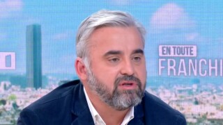 Alexis Corbière perd ses nerfs sur TF1 après une question sur le dérapage antisémite de sa fille