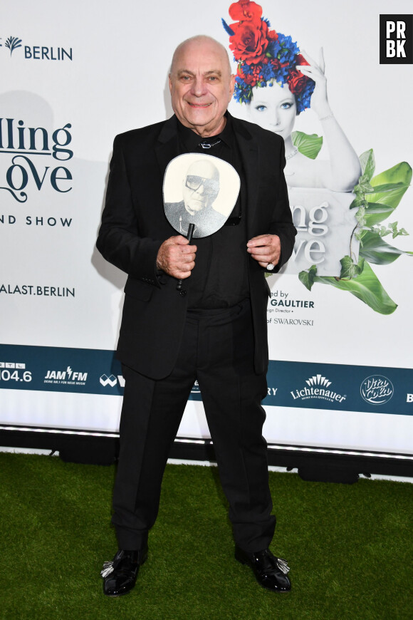 Jean-Christophe Bouvet - Photocall de la première du spectacle "Falling in love" au théâtre Friedrichstadt Palast à Berlin. Le 11 octobre 2023