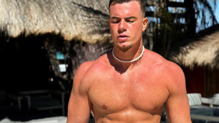 "Une info vient de tomber" : Adrien Laurent réagit pour la première fois à l'accusation d'agression sexuelle qui le vise